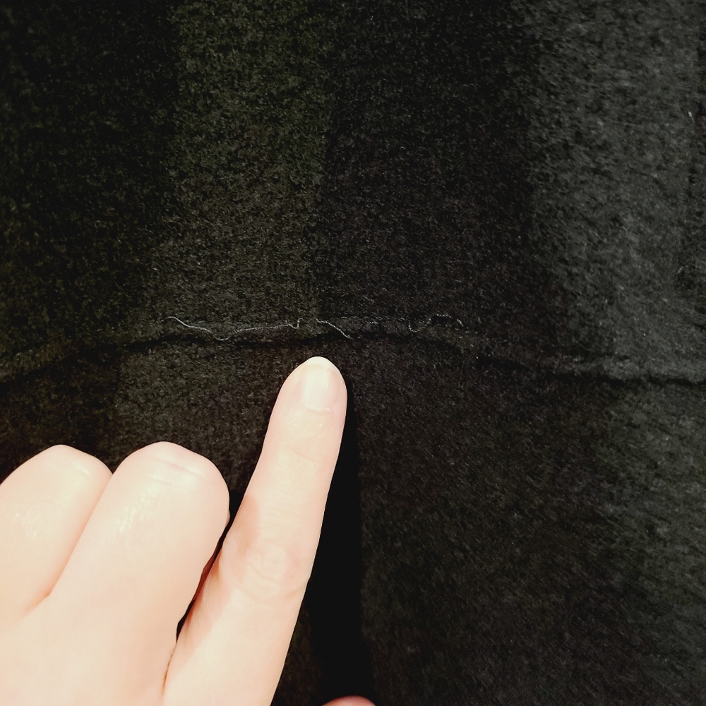 Eileen Fisher 100% Merino Wool Black Asymmetrical Zipper Jacket - Picture 5 of 10